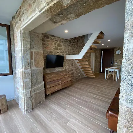 Casa Real 43 *